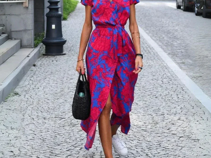 Jorlyn™ - Elegantes Kleid mit V-Ausschnitt und figurbetonter Passform