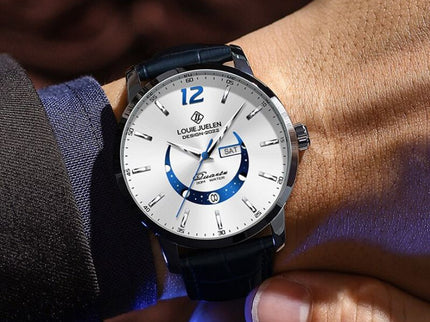 Elegante Uhr mit Mondphase