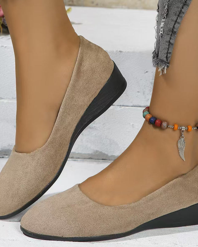 Orthopädische Komfort-Frauenschuhe zum Gehen