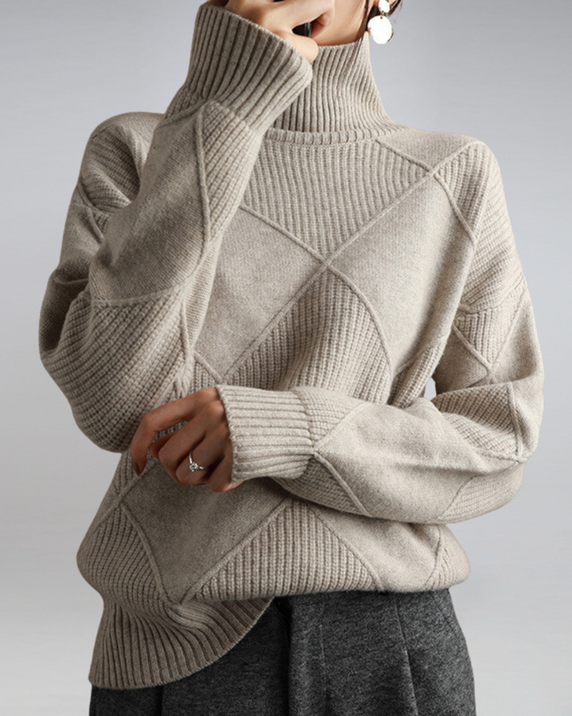 Gemütlicher geometrischer Strickpullover mit Rollkragen