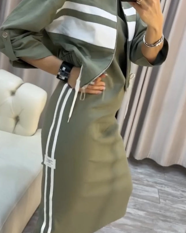 Feyra™ - Lässiges und Stilvolles Set mit Rundhalsausschnitt-Kleid und Jacke für Damen