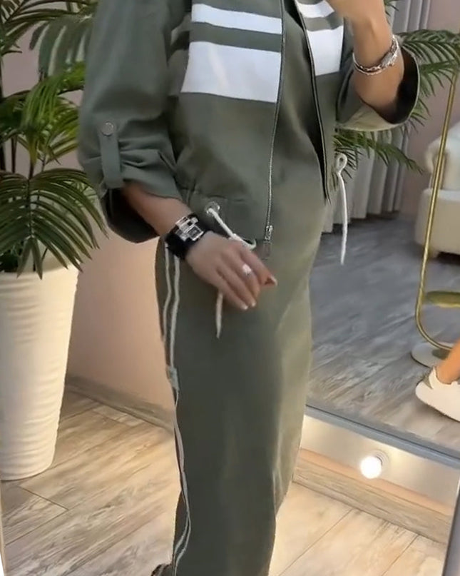 Feyra™ - Lässiges und Stilvolles Set mit Rundhalsausschnitt-Kleid und Jacke für Damen