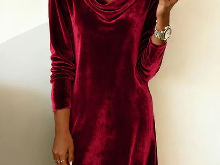 Frosina – Ausgestelltes Samtkleid