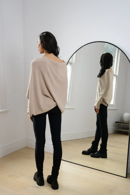 Asymmetrisch Drapierter Pullover