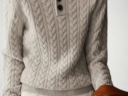 Britta | Eleganter Damenpullover mit Raffinierten Knöpfen