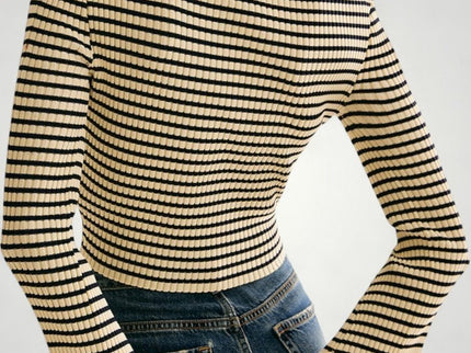 Wiebke | Eleganter Schulterpullover mit Streifen und Komfort