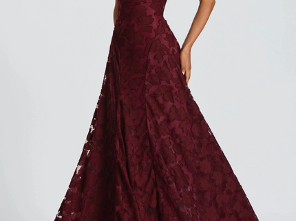 Rhoda™ – Fließende Eleganz im zeitlosen Maxi-Stil