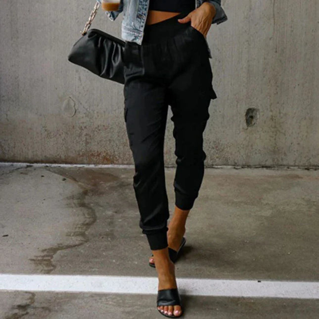 Satin-Jogginghose mit hoher Taille und Taschen