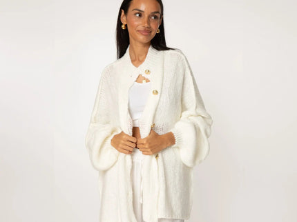 Bella | Übergroße Strick-Cardigan mit Goldknöpfen