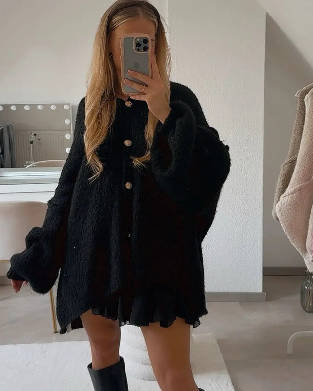 Bella | Übergroße Strick-Cardigan mit Goldknöpfen